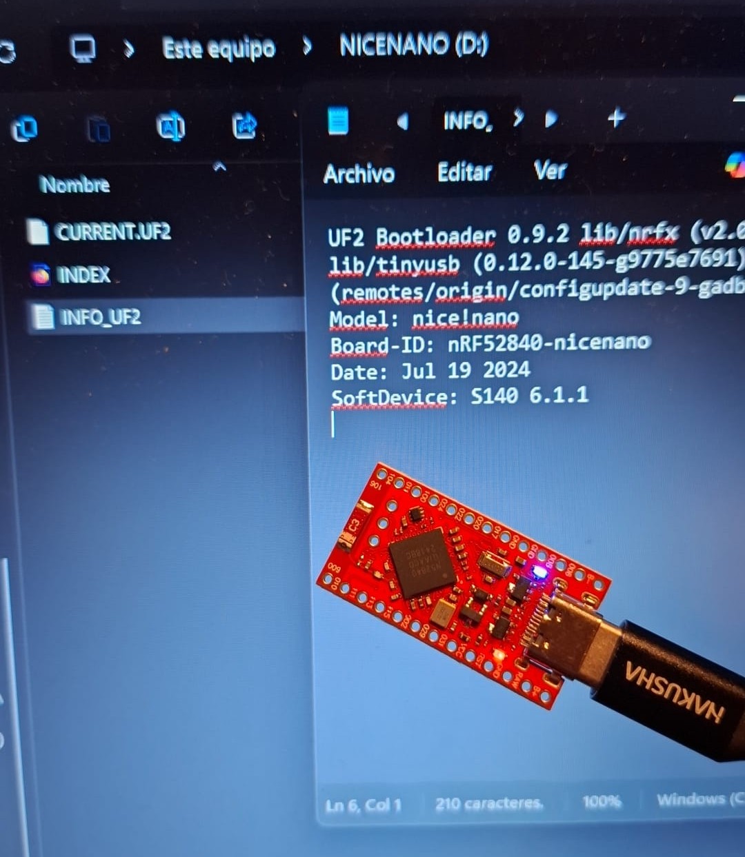 Placa con el TXT de la versión del launcher de fondo. Preparada para flashear Meshtastic